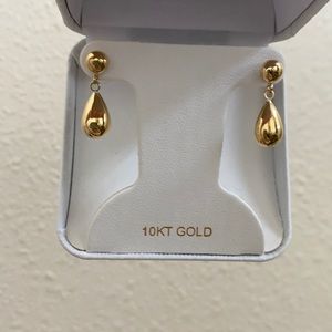 10kt Yellow Gold Dangle Earrings